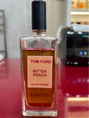 perfume Bitter Peach Tom Ford